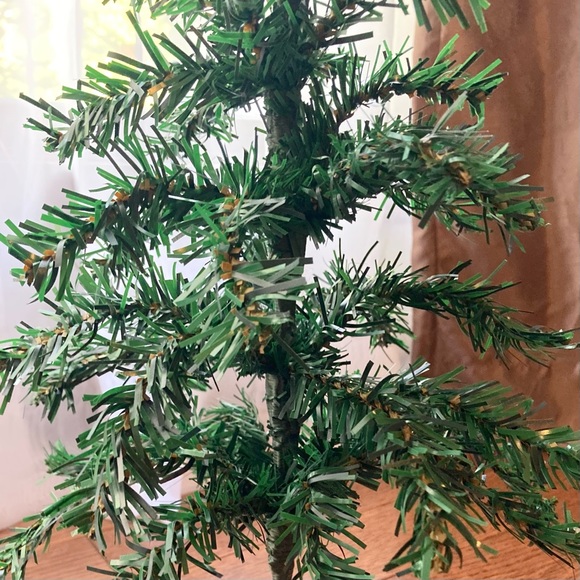 NEW Mini Green Christmas Tree and Base Stand Artificial 18 inch Small Tabletop - Picture 10 of 12